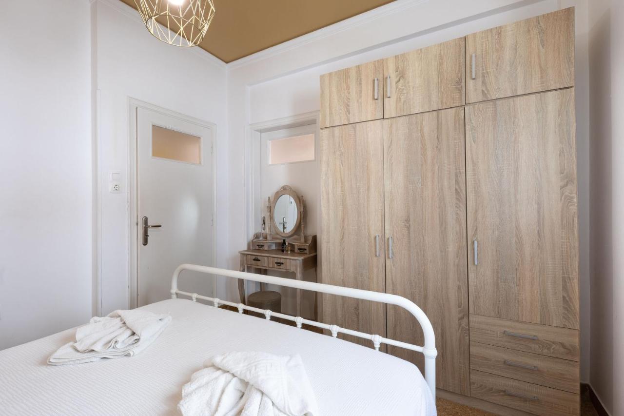 Breeze One Bedroom Apartment By Blupine Athen Eksteriør billede